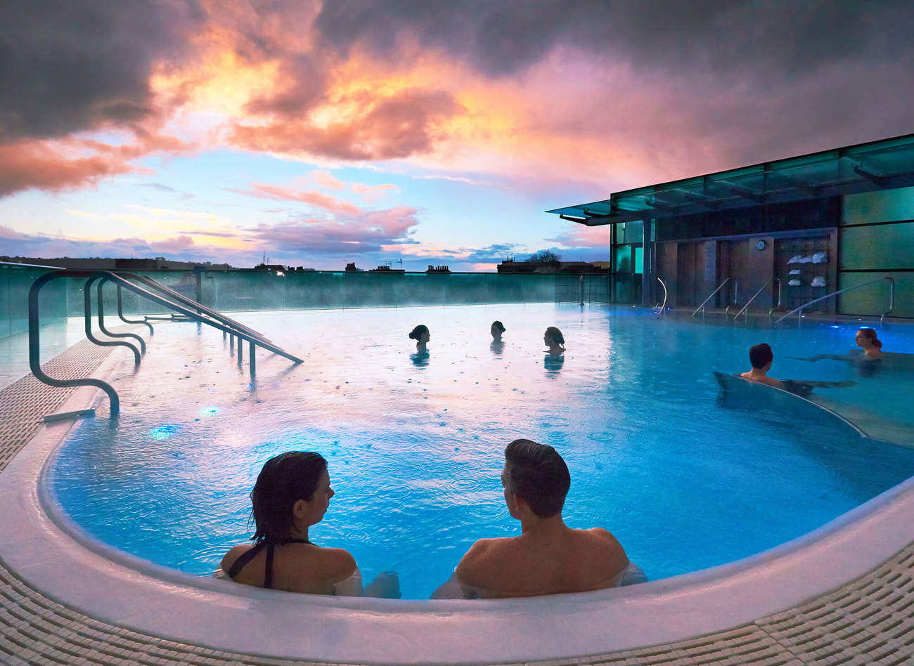 Thermae Bath Spa rooftop pool