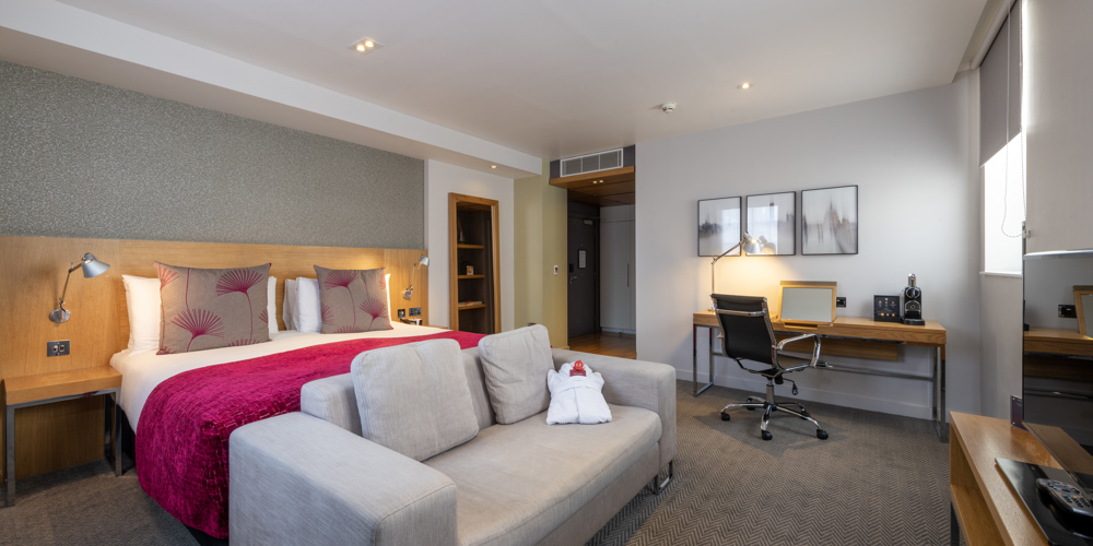 Superior Room at Apex Temple Court Hotel