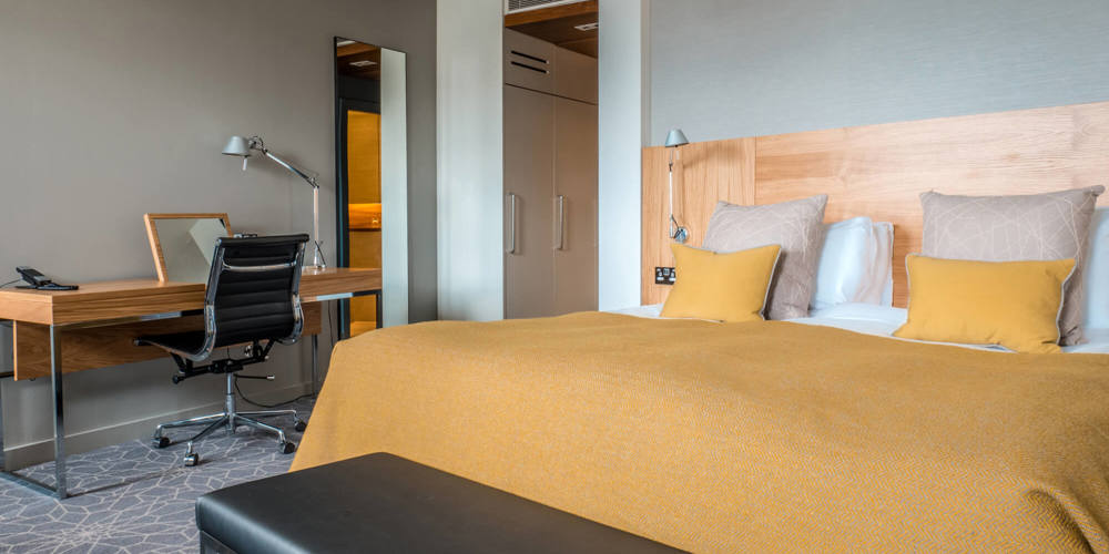 Superior Room with king-size bed at Apex Waterloo Place Hotel