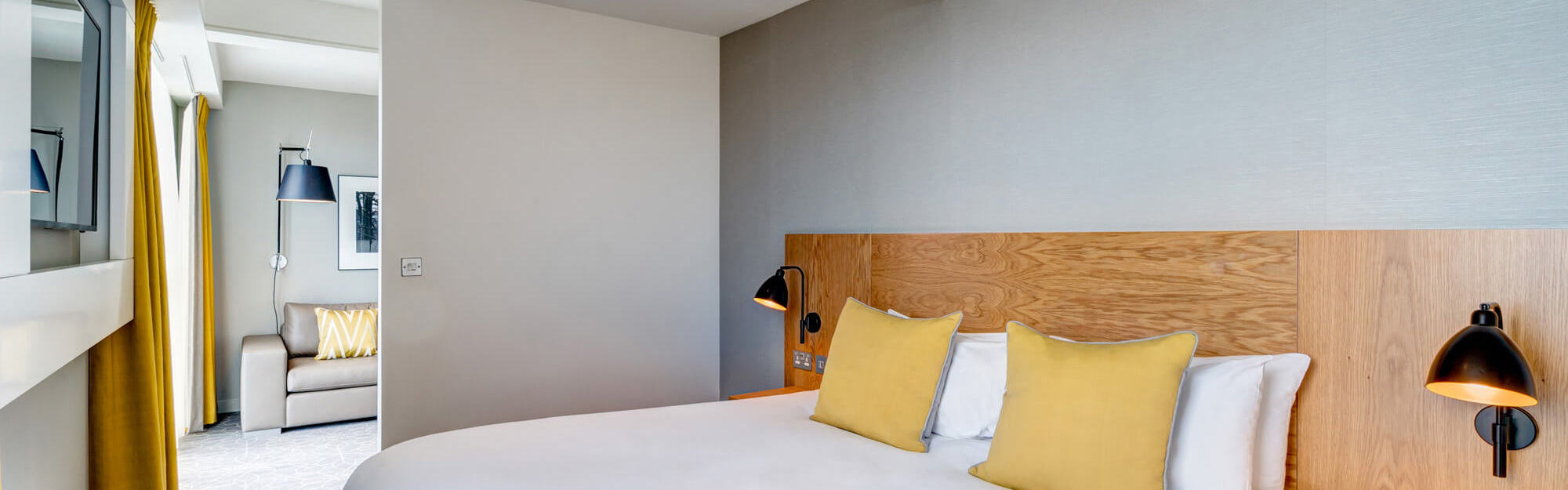 Junior Suite bedroom at Apex City Quay Hotel